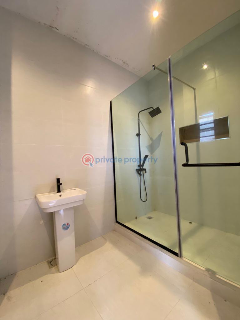 Elegant 4 bedroom terrace townhouse apartment with bq - 5 4 bedroom Townhouse For Rent Lekki Phase 1 Lagos - 5
