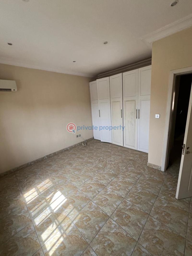 4 bedroom Terraced Duplex For Sale Chevron, Lekki Chevron Drive Lekki Lagos - 7