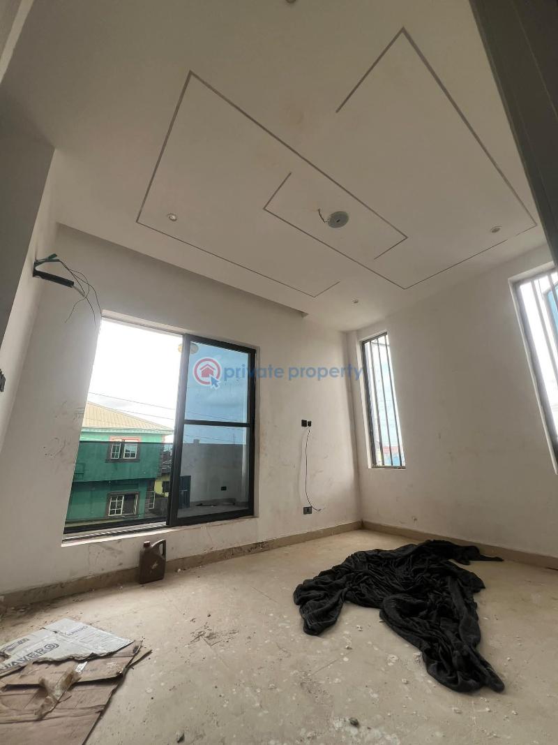 4 bedroom Detached Duplex For Sale Magodo Gra Phase 1 Ojodu Lagos - 14