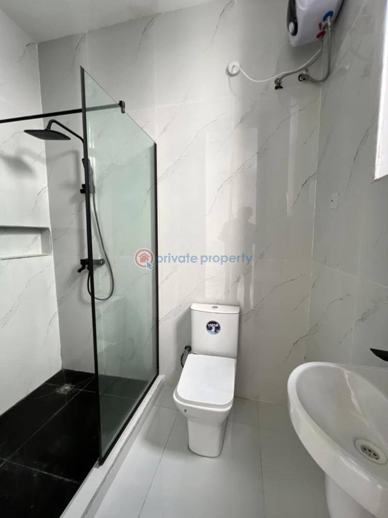 5 bedroom Duplex For Sale Chevron Drive Lekki Lagos - 1