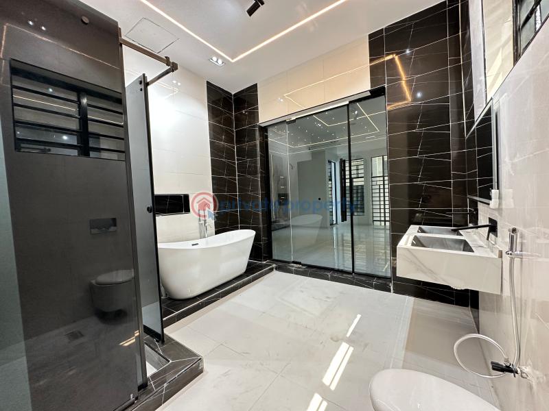 5 bedroom Detached Duplex For Sale Chevron Lekki Lagos - 18