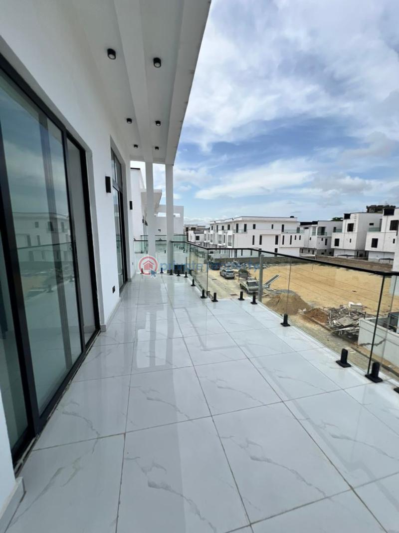 5 bedroom Detached Duplex For Sale Chevron Drive Lekki Lagos - 2