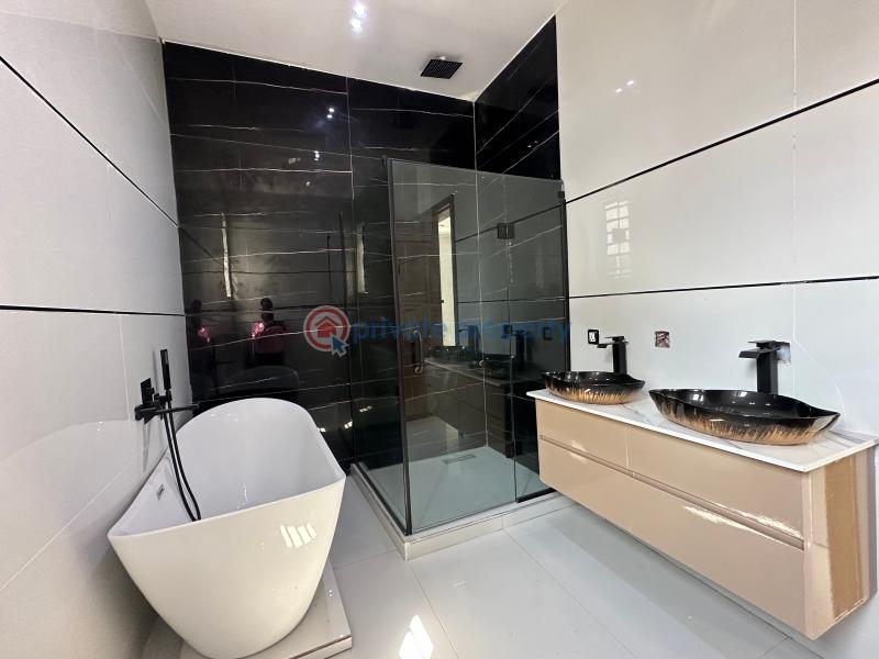 5 bedroom Detached Duplex For Sale Chevron Tollgate Lekki Lagos - 17