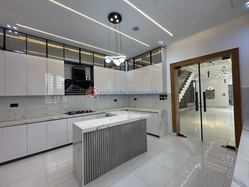 5 bedroom Detached Duplex For Sale Chevron Tollgate Lekki Lagos - 9
