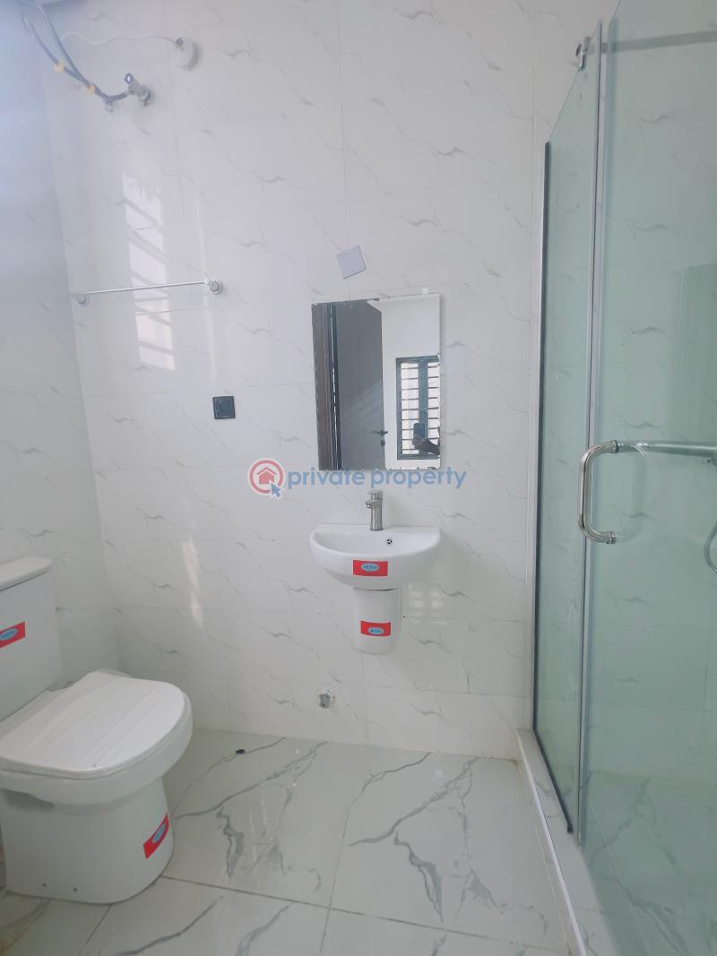 5 bedroom Detached Duplex For Sale Harris Drive Victoria Garden City Lekki Lagos - 13