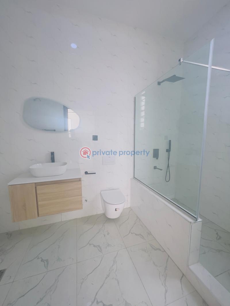 5 bedroom Detached Duplex For Sale Harris Drive Victoria Garden City Lekki Lagos - 10