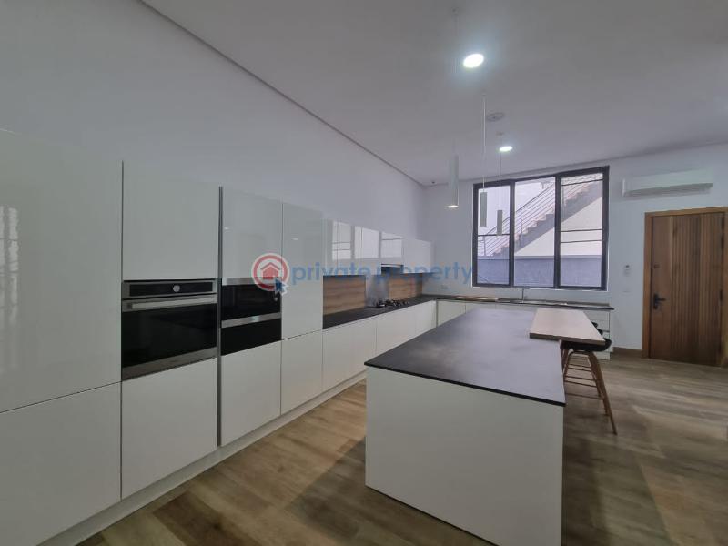 5 bedroom Duplex For Sale Gated Estate In Ikoyi Ikoyi Lagos - 15