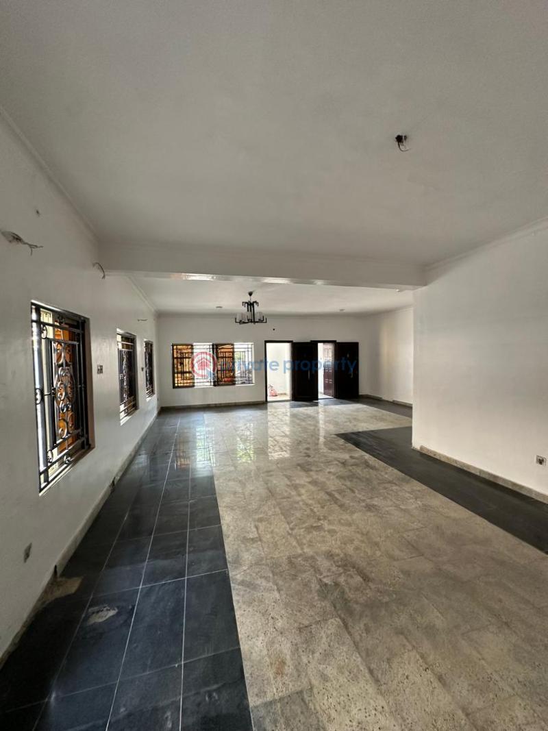 5 bedroom Semi detached Duplex For Sale Lekki Phase 1 Lagos - 3