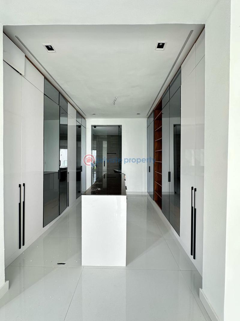 5 bedroom Semi detached Duplex For Sale Osapa Lekki Lagos - 5