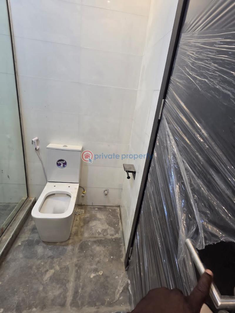 5 bedroom Flat & Apartment For Sale Ajao Estate, Airport Road Ikeja Lagos - 9