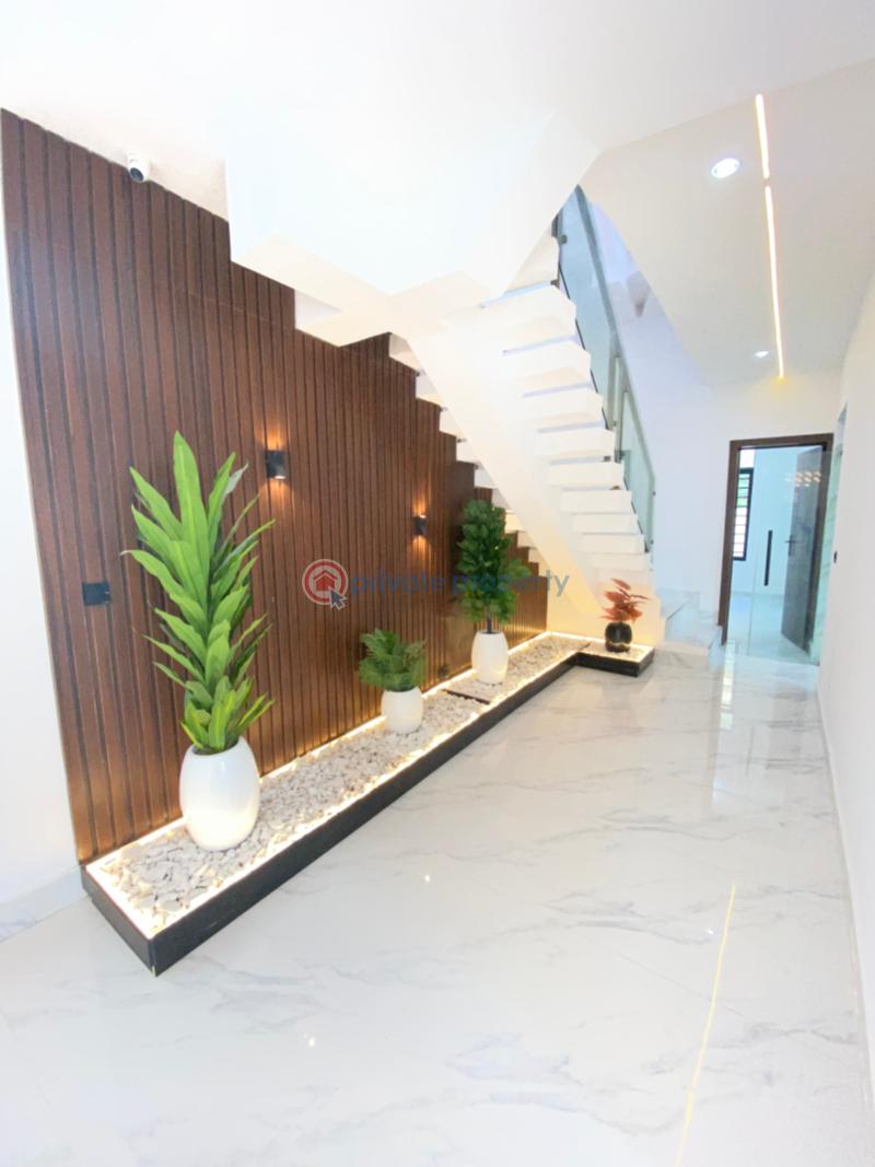5 bedroom Detached Duplex For Sale 2nd Toll Gate Lekki Lagos Lekki Expressway Lagos - 5