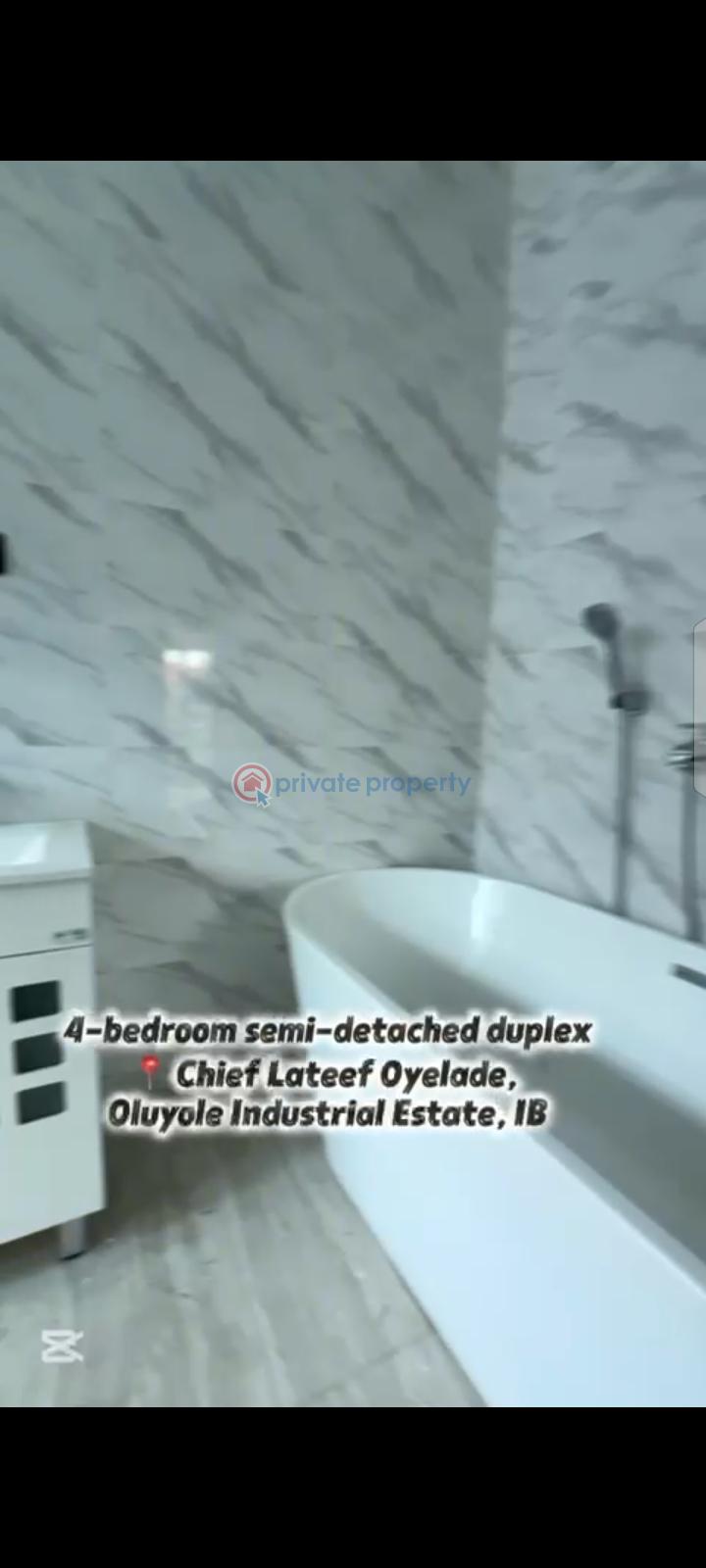 4 bedroom Duplex For Sale Chief Lateef Oyelade Gra, Oluyole Estate Oluyole Estate Ibadan Oyo - 11