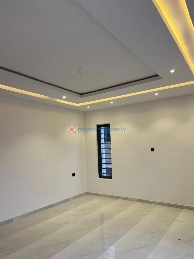 House For Sale Chief Lateef Oyelade Gra, Oluyole Industrial Estate, Ibad Ibadan Oyo - 21