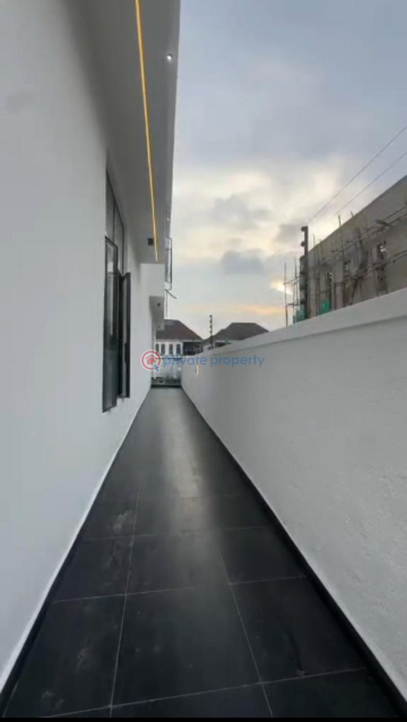 5 bedroom Detached Duplex For Sale Royal Pine Estate Lekki Lagos - 3