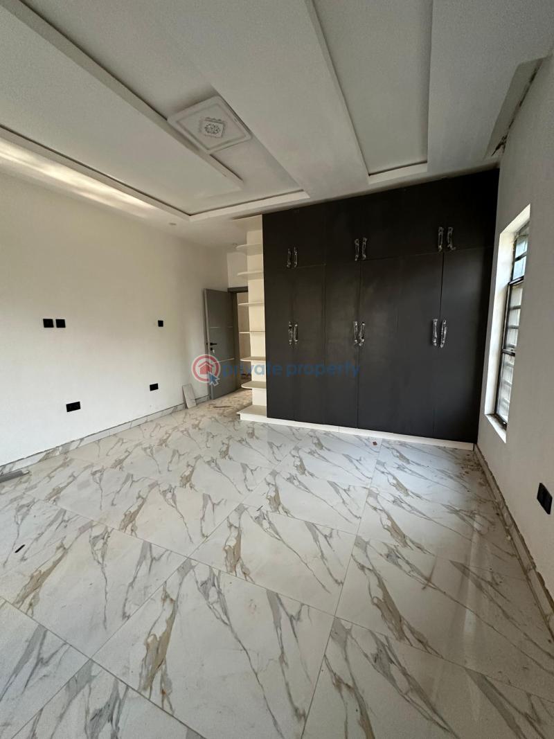 4 bedroom Detached Duplex For Sale Carlton Gate Estate Akobo Gra Ibadan Oyo - 5
