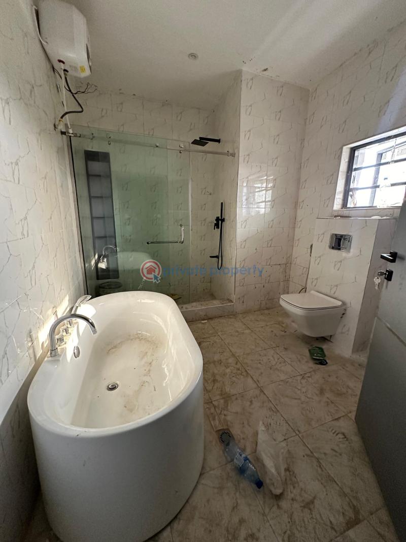 4 bedroom Detached Duplex For Sale Carlton Gate Estate Akobo Gra Ibadan Oyo - 9