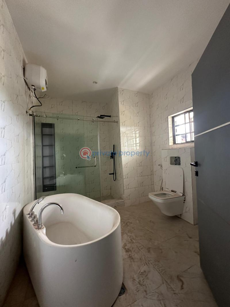 4 bedroom Detached Duplex For Sale Carlton Gate Estate Akobo Gra Ibadan Oyo - 11
