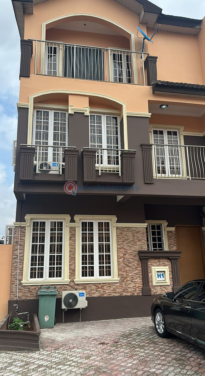 4 bedroom Duplex For Sale Maryland Ikeja Lagos - 0