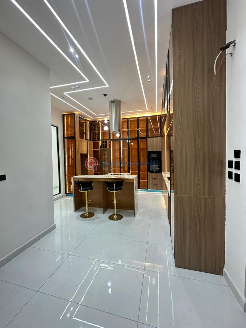 5 bedroom Detached Duplex For Sale Ikota Lekki Lagos - 4