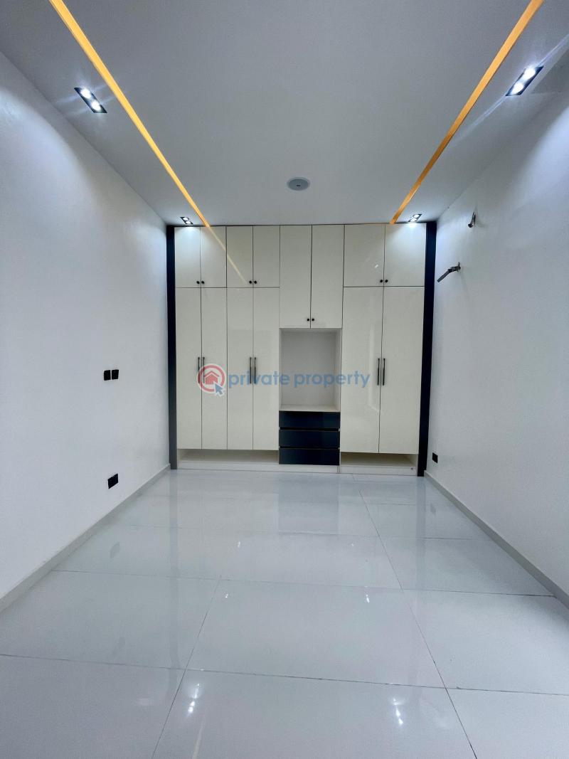 4 bedroom Detached Duplex For Sale Ikota Lekki Lagos - 2