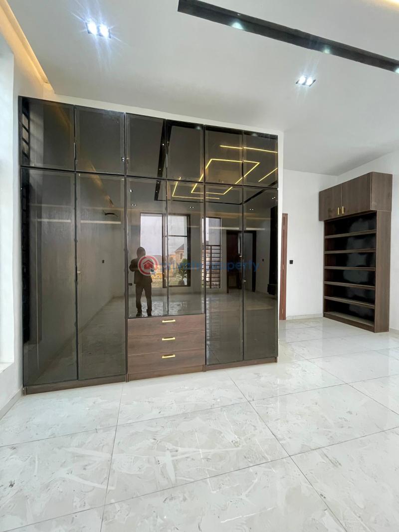 4 bedroom Detached Duplex For Sale Ikota Lekki Lagos - 11