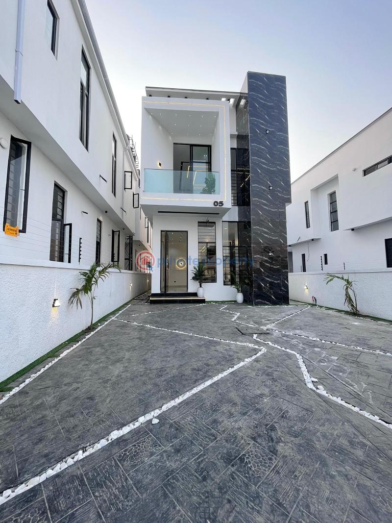 4 bedroom Detached Duplex For Sale Ikota Lekki Lagos - 0