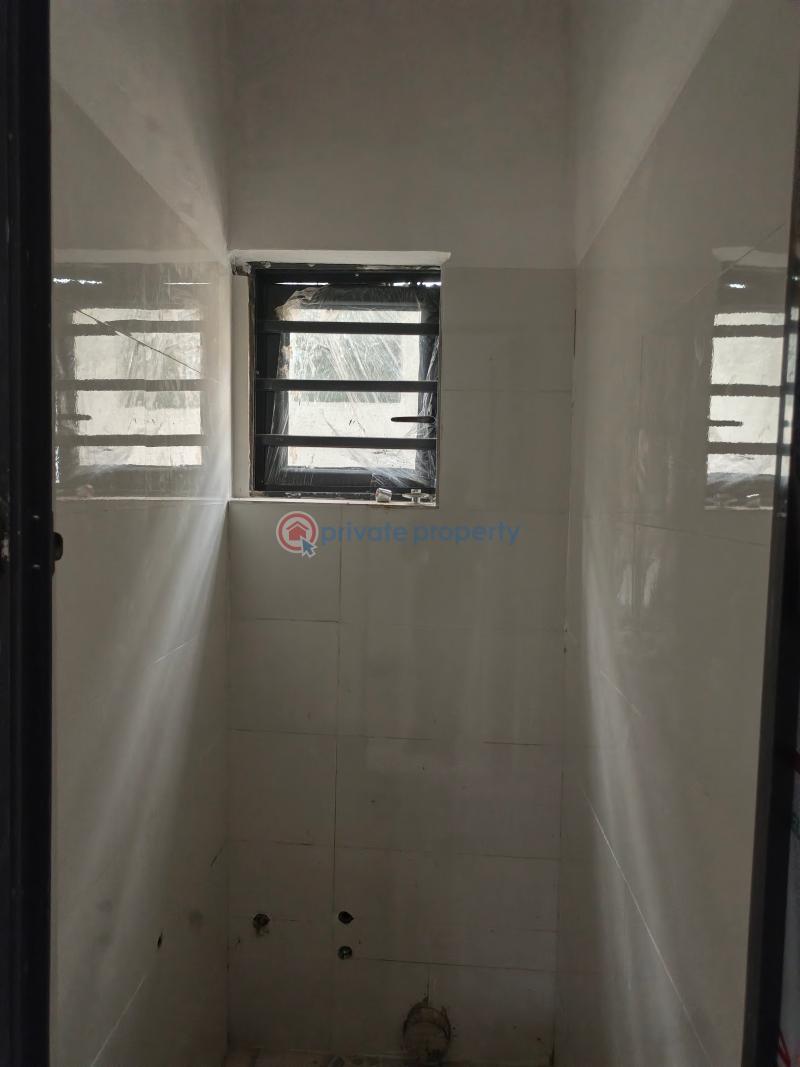 1 bedroom Mini Flat For Sale Olukemi Street Ilupeju Lagos - 4