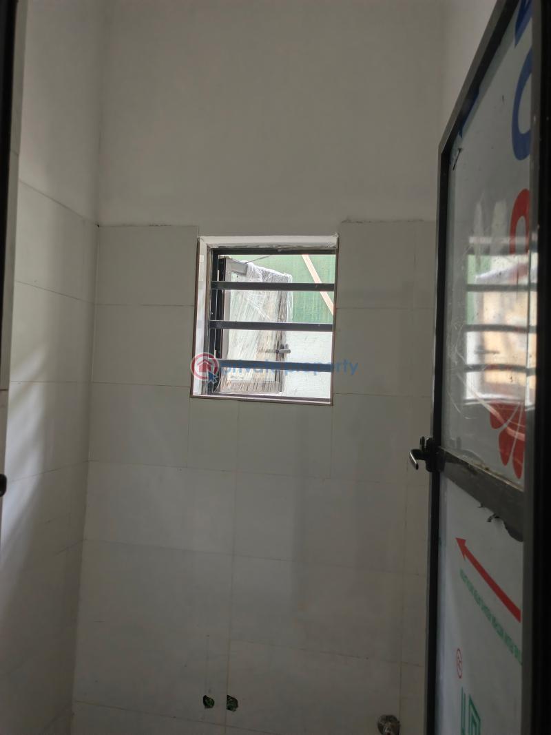 1 bedroom Mini Flat For Sale Olukemi Street Ilupeju Lagos - 2