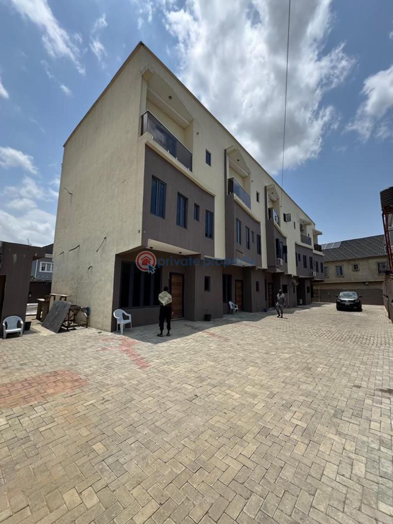 4 bedroom Terraced Duplex For Sale In An Estate Gbagada Phase 1 Lagos - 2