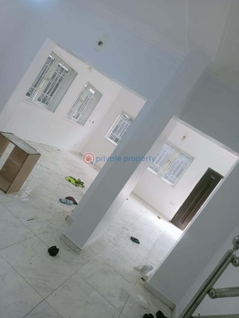 4 bedroom Semi detached Duplex For Rent Tokunbo Disu Sule Street Magodo GRA Phase 1 Ojodu Lagos - 1