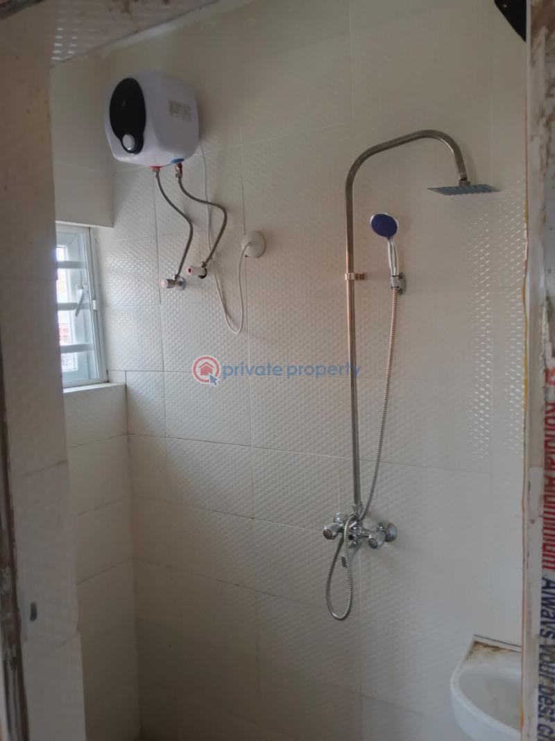 2 bedroom Block Of Flats For Rent Akinlapa Estate Off Nihort Area Idishin Ibadan Oyo - 3