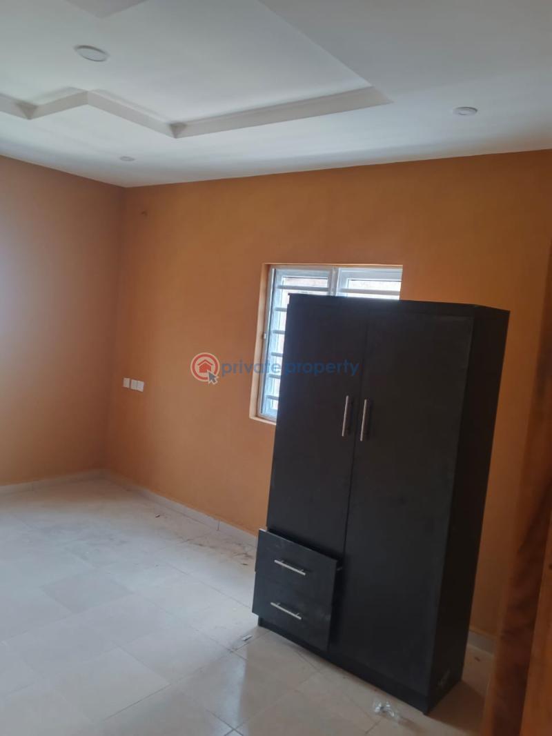 2 bedroom Block Of Flats For Rent Akinlapa Estate Off Nihort Area Idishin Ibadan Oyo - 4