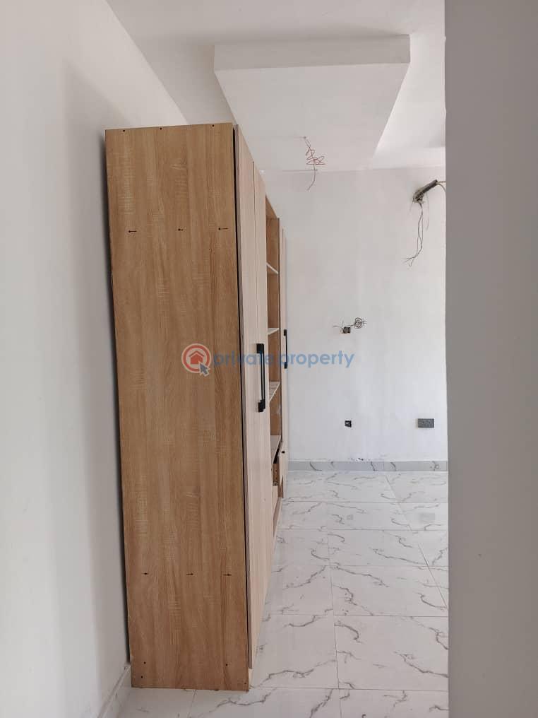 5 bedroom Semi detached Duplex For Sale Chaplain Court Estate, Opposite Lekki Phase 2 Abraham Adesanya Ajah Lagos - 6