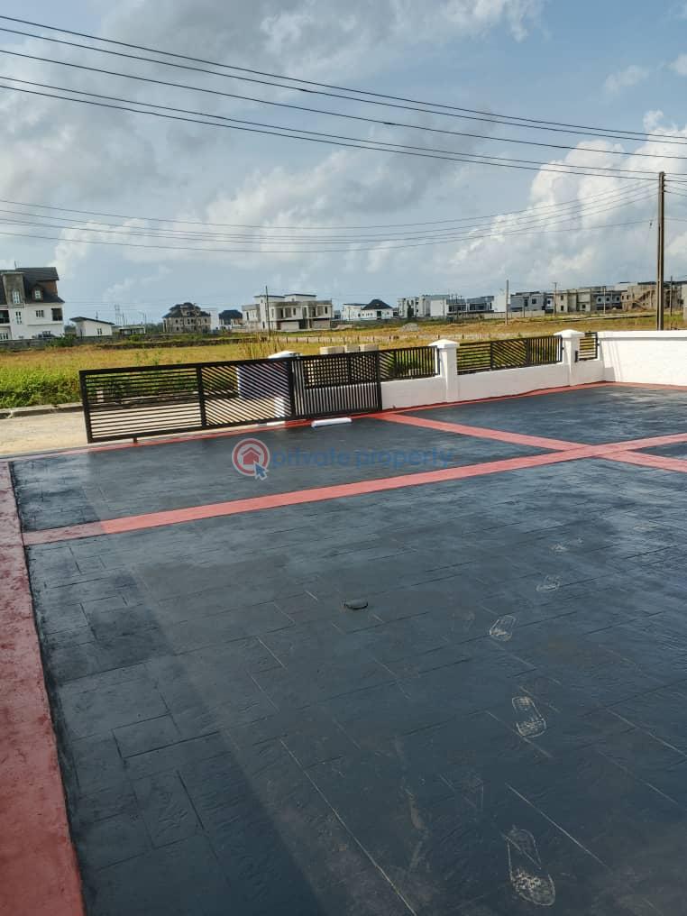5 bedroom Semi detached Duplex For Sale Chaplain Court Estate, Opposite Lekki Phase 2 Abraham Adesanya Ajah Lagos - 2