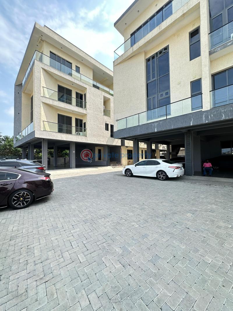Elegantly built 2 bedroom penthouse with swimming pool - 1 2 bedroom Penthouse For Sale Lekki Phase 1 Lagos - 1