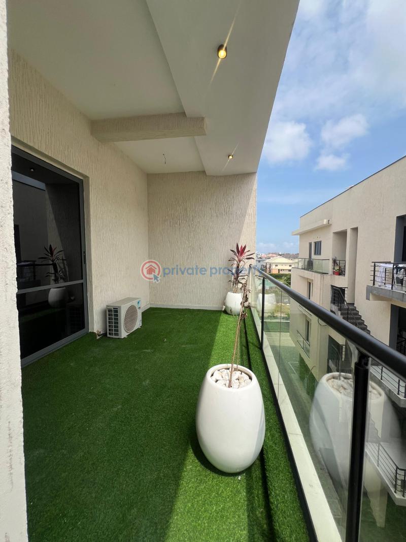 Elegantly built 2 bedroom penthouse with swimming pool - 18 2 bedroom Penthouse For Sale Lekki Phase 1 Lagos - 18