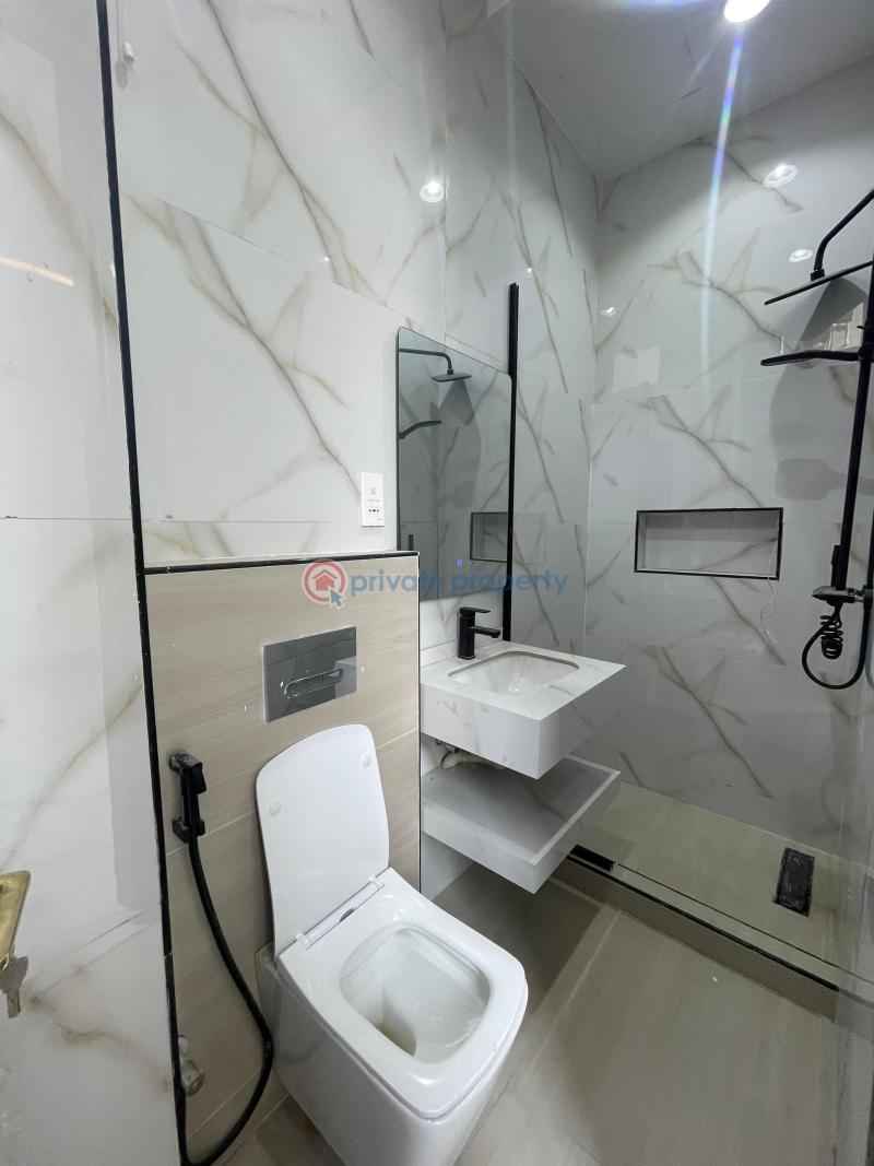 3 bedroom House For Rent Lekki Phase 1 Lagos - 12