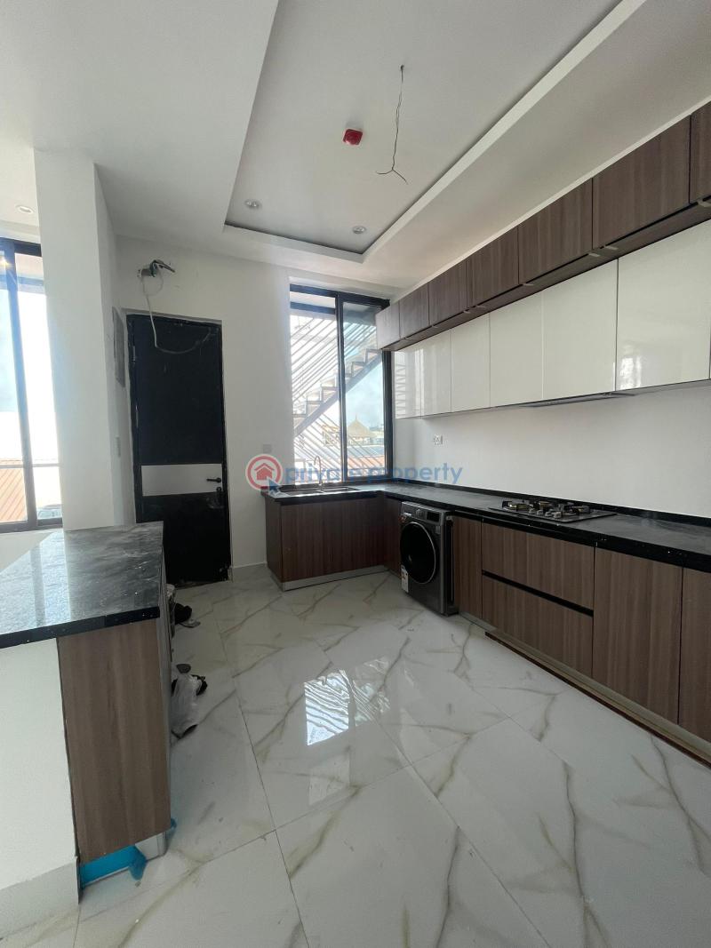 3 bedroom House For Rent Lekki Phase 1 Lagos - 5