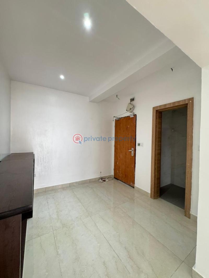 Elegantly built 3 bedroom apartment duplex with bq, swimming pool and gym - 7 3 bedroom Block Of Flats For Sale Old Ikoyi Lagos - 7
