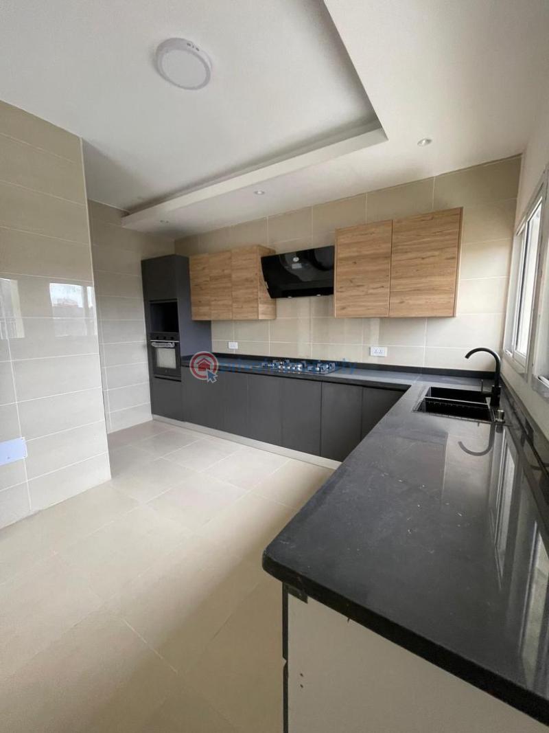 Elegantly built 3bedroom apartment with swimmingpool,gym and elevator - 6 3 bedroom Block Of Flats For Rent Victoria Island Lagos - 6