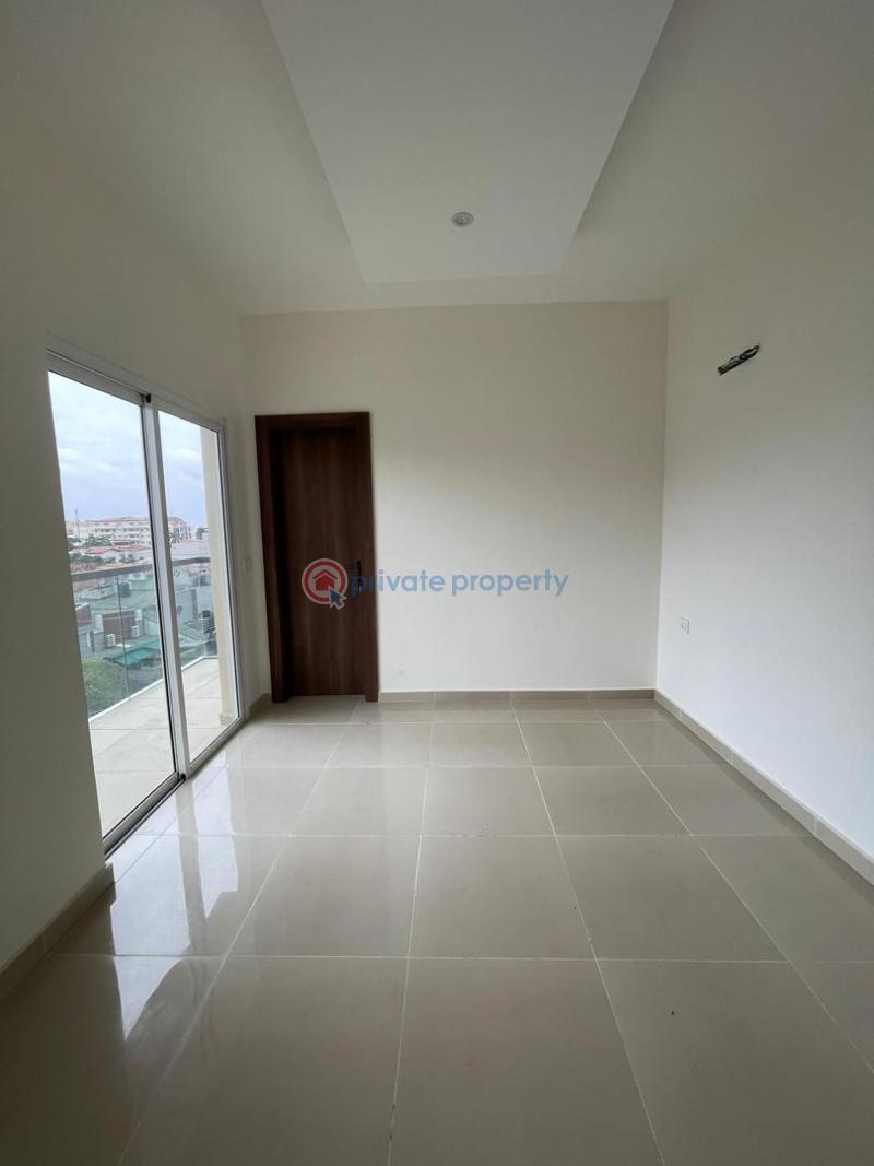 Elegantly built 3bedroom apartment with swimmingpool,gym and elevator - 10 3 bedroom Block Of Flats For Rent Victoria Island Lagos - 10
