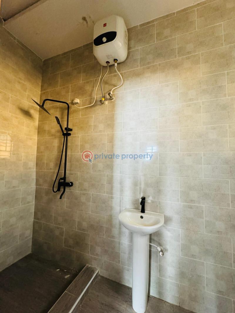 4 bedroom Detached Duplex For Sale Gbagada Lagos - 9