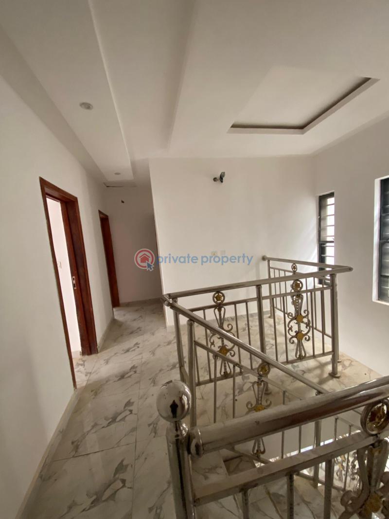 4 bedroom Semi detached Duplex For Sale Magodo GRA Phase 1 Ojodu Lagos - 0