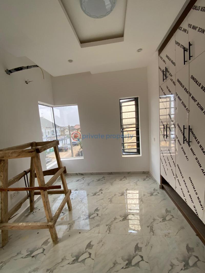 4 bedroom Semi detached Duplex For Sale Magodo GRA Phase 1 Ojodu Lagos - 1