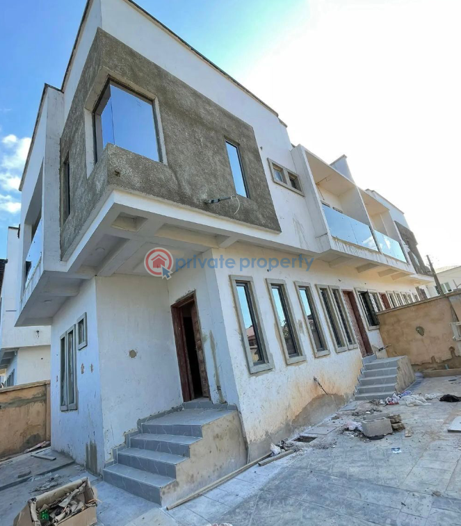 4 bedroom Semi detached Duplex For Sale Magodo Gra Phase 1 Magodo Kosofe/Ikosi Lagos - 1