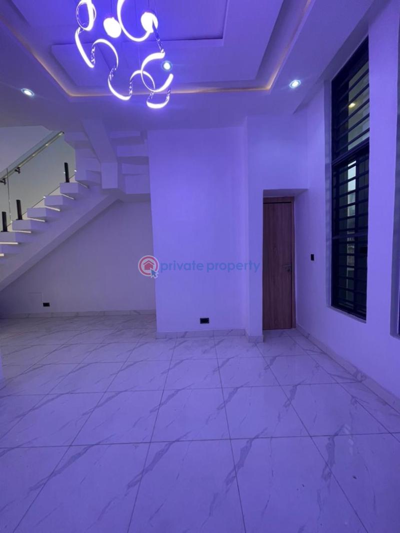 4 bedroom Semi detached Duplex For Rent Ikota Lekki Lagos - 3