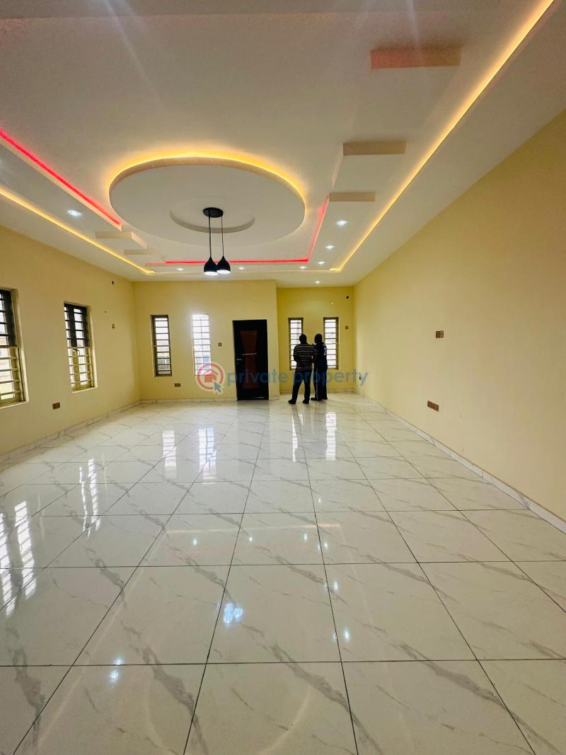 4 bedroom Semi detached Duplex For Sale Maryland Lagos - 8