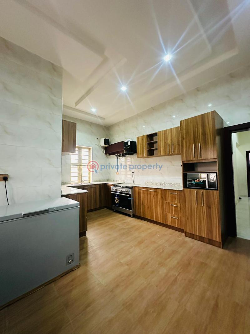 4 bedroom Semi detached Duplex For Sale Maryland Lagos - 5