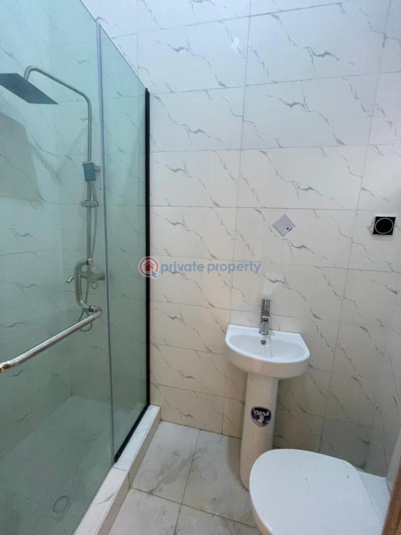 4 bedroom Semi detached Duplex For Rent Ikota Lekki Lagos - 18