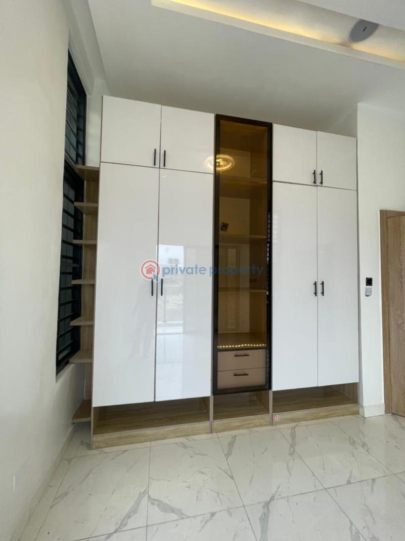 4 bedroom Semi detached Duplex For Rent Ikota Lekki Lagos - 17